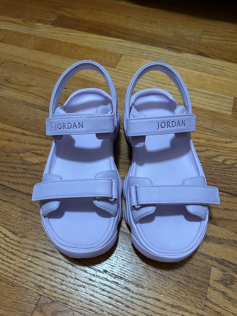 NWOT Nike Women’s Jordan Deja Lilac Chunky Sandals